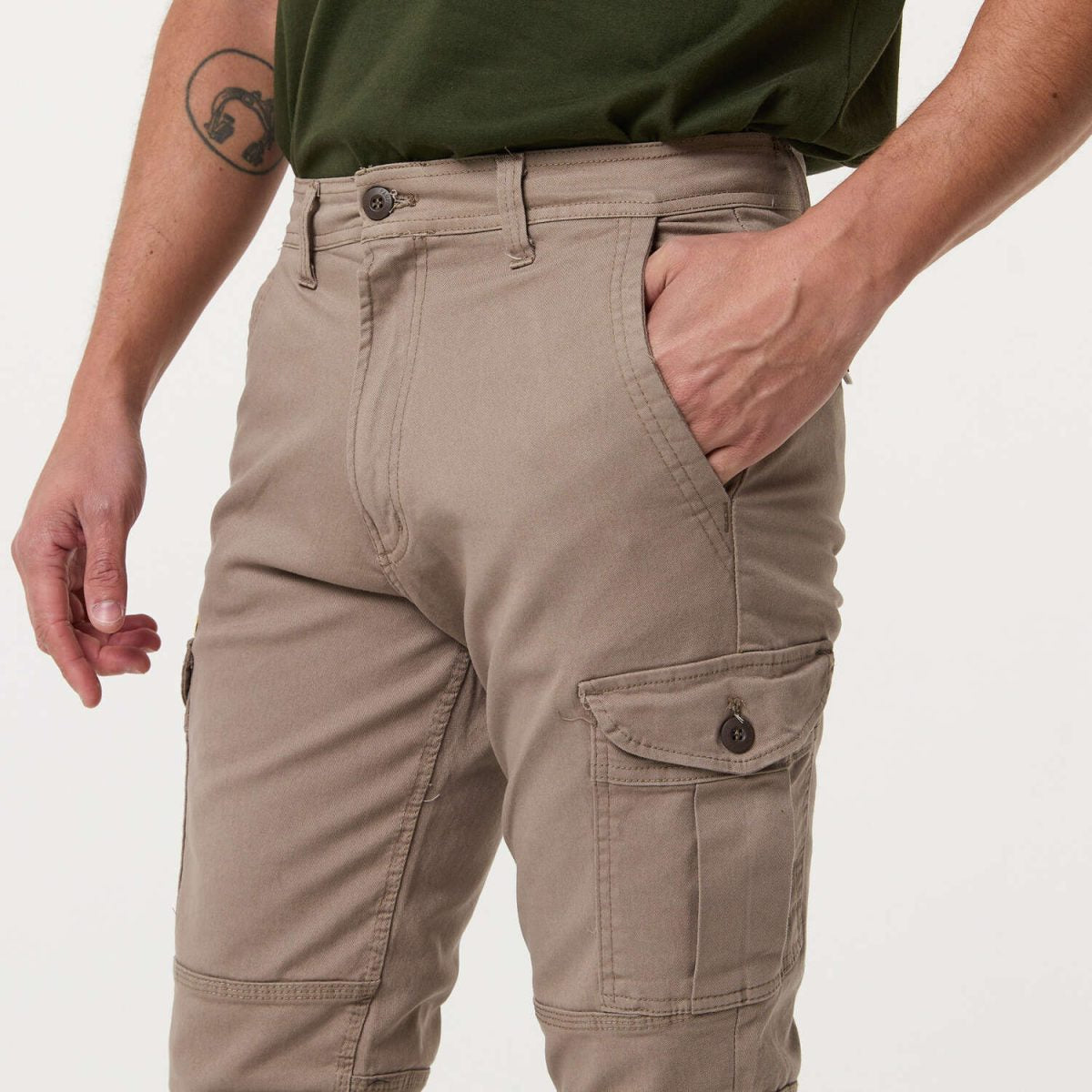 Pantalón Cargo Elastizado Beige