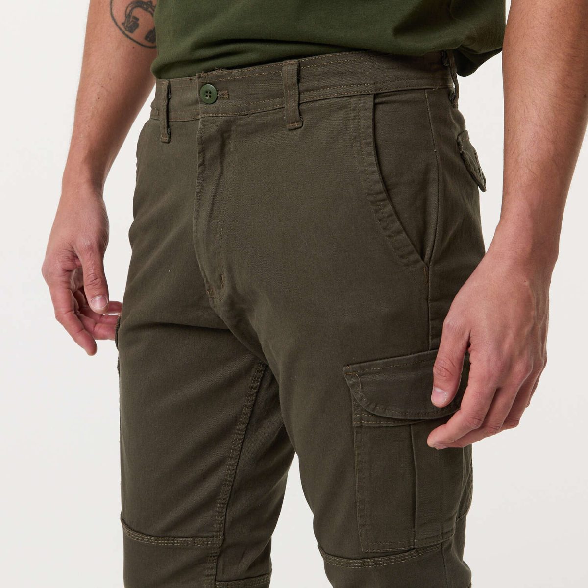 Pantalón Cargo Elastizado Verde